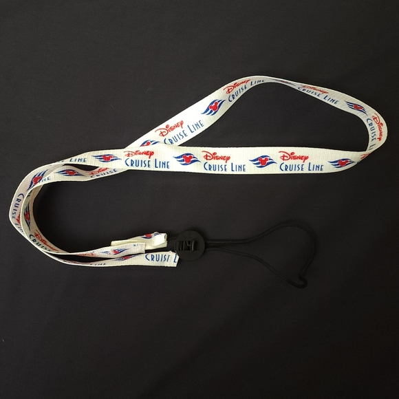 Disney cruise line lanyard - Picture 1 of 3